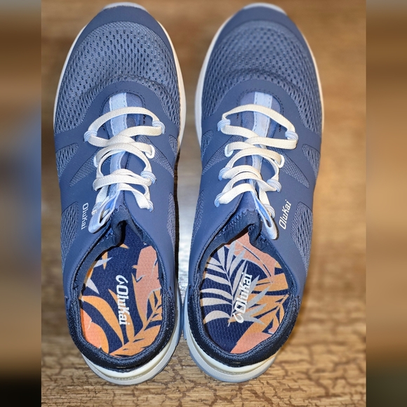 OluKai Navy and White Athletic Shoes - Picture 4 of 7